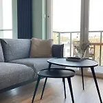 Queen Size Bed - Obok Manufaktury W Centrum Lodzi - Parking Gratis!!! *