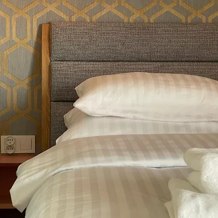 Queen Size Bed - Obok Manufaktury W Centrum łodzi - Parking Gratis!!! Appartement *