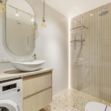 Appartement Queen Size Bed - Obok Manufaktury W Centrum łodzi - Parking Gratis!!! *