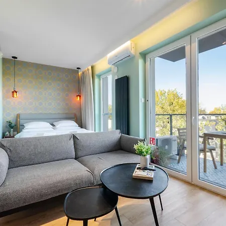 شقة Queen Size Bed - Obok Manufaktury W Centrum Lodzi - Parking Gratis!!! وودج