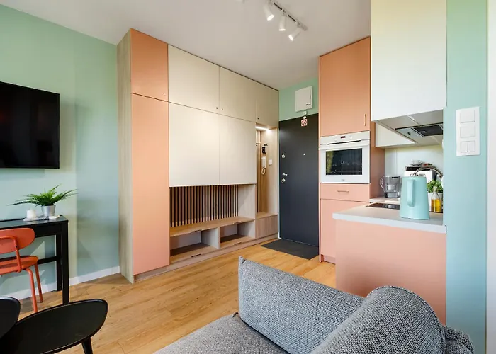 Queen Size Bed - Obok Manufaktury W Centrum Lodzi - Parking Gratis!!! وودج