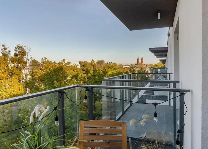 شقة Queen Size Bed - Obok Manufaktury W Centrum Lodzi - Parking Gratis!!!